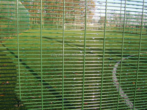 Fabricante ISO9001 muy fuerte valla 8mm x 2 + 6mm x 1 recubierto de PVC cerca de alambre Doble Red - Product Image 4