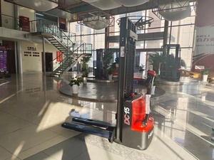 Apilador Eléctrico Heli de 1500 kg CDD15J para Almacén, Transpaleta Eléctrica a Bajo Precio - Product Image 3