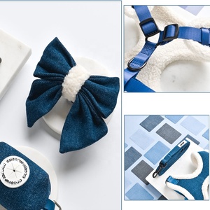 Suministros personalizados para mascotas sin tirones ajustable exuberante Denim Jean vaquero tela oso de peluche perro Collar Correa y arnés conjunto de pajarita - Product Image 3