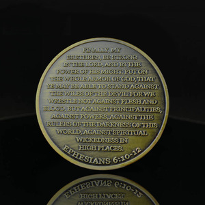 Moneda conmemorativa impresa <span class=keywords><strong>de</strong></span> 40mm, Armadura <span class=keywords><strong>de</strong></span> <span class=keywords><strong>Dios</strong></span>, patrón <span class=keywords><strong>de</strong></span> <span class=keywords><strong>soldado</strong></span> <span class=keywords><strong>de</strong></span> alto relieve, moneda <span class=keywords><strong>de</strong></span> oración <span class=keywords><strong>de</strong></span> Efesios - Product Image 3