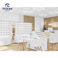 Idées de présentoir de magasin optique personnalisé Lunettes en bois Vitrine murale Opticien Verre Conception de comptoir de magasin optique