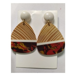 Pendientes elegantes de resina para mujer, joyería de moda, aro colgante para uso diario de proveedor indio - Product Image 1