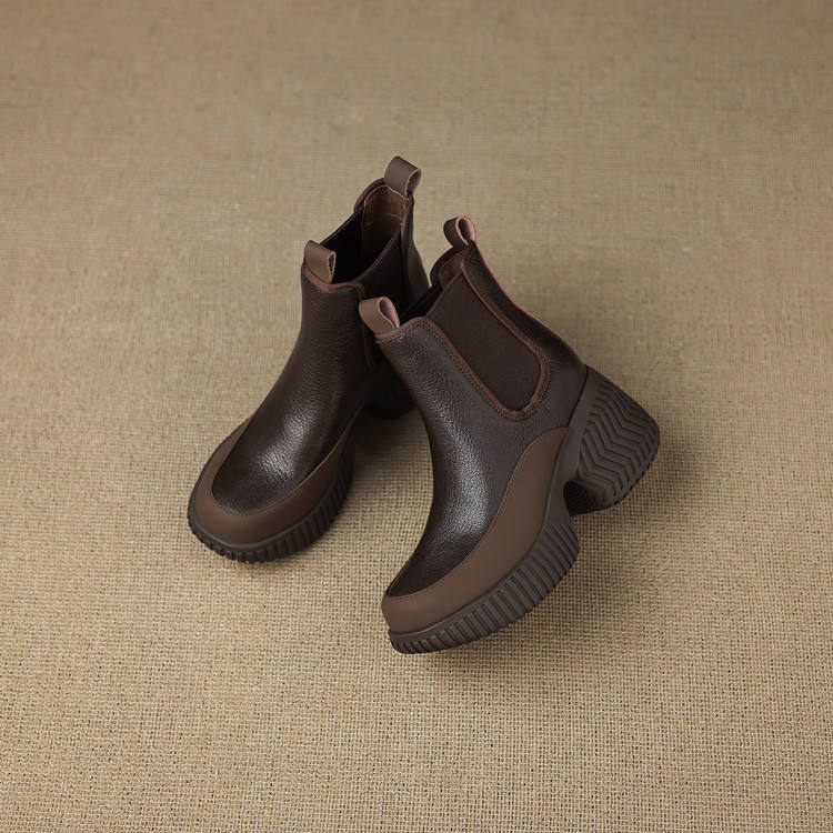 สีน้ำตาล