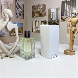 Cologne unisexe de luxe, parfum épicé, agrumes, floral, orange amère, gingembre, rose, jasmin, pour un usage quotidien moderne - Product Image 4