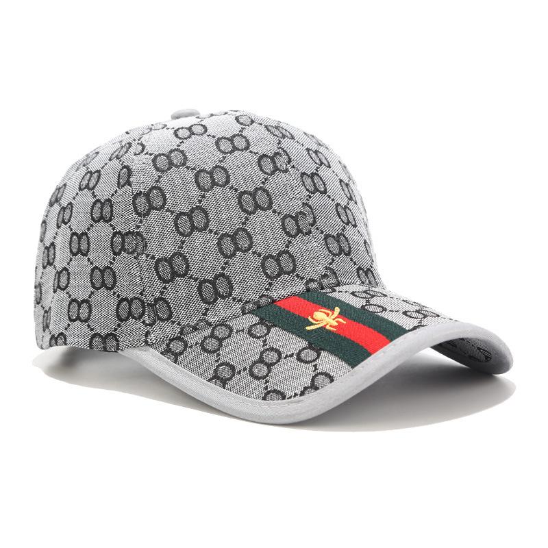 Wholesale New Fashion Honeybee Embroidered Cap Men Women Lovers Baseball Caps