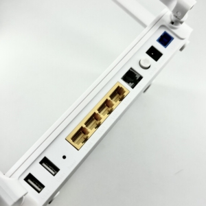 ONT新套管双频型号CM8145v5 1GE + 3FE + 2USB + 1语音 + WiFi 2.4G/5G XPON ONU ONU ONT FTTH光纤设备 - Product Image 2