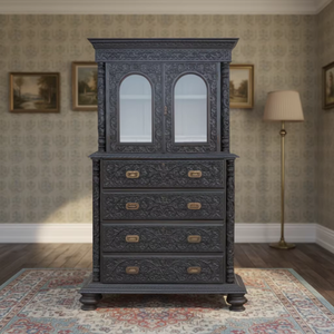 Armoire Indienne Antique avec Porte en Verre - Product Image 1