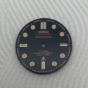 Pièces de montre, cadran noir à motif ondulé de 31 mm, vert lumineux, compatible avec le mouvement NH35 - Product Image 4