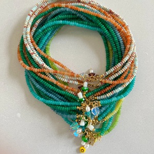 Kalung Choker Batu Alam Warna-warni dengan Liontin Hati Jamur Mungil, Perhiasan Boho Y2K, Hadiah - Product Image 2