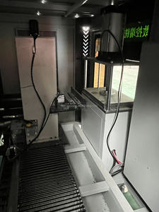 Equipement pour portes et fenêtres Fraiseuse à profilés en aluminium 3 + 2 CNC - Product Image 5