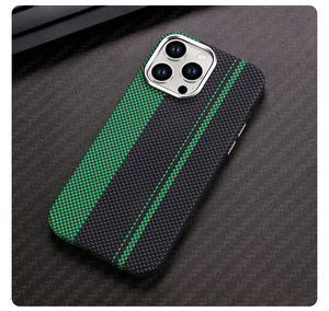 Luxo פחמן סיבי מקרה טלפון מגנטי כיסוי טלפון עם מסגרת מצלמה מתכת תמיכה מטען אלחוטי מטען עבור iPhone 16 מקסימום pro - Product Image 4