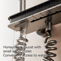 Nouvelle modification mitigeur de douche thermostatique de salle de bain exposé en aluminium avec système de douche à effet pluie à énergie hydroélectrique à LED