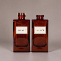 Botol Parfum Kaca Persegi 150ml Warna Amber, Wadah Kosmetik dengan Tutup dan Label Sablon
