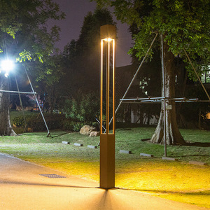 เสาไฟสวนกลางแจ้งเหล็ก LED 2700K แสงวอร์มไวท์ IP65 แบบติดตั้งแน่น ไม่สามารถถอดแยกได้ ใช้ไฟ AC 220V พร้อมเซ็นเซอร์ตรวจจับความเคลื่อนไหว พลังงานแสงอาทิตย์ รับประกัน 10 ปี - Product Image 5