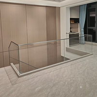 Rampe en verre moderne en alliage d'aluminium, système de garde-corps en verre à base en U pour escalier et balcon