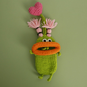 Porte-clés de voiture en forme de bouche de saucisse, style dessin animé, mignon et original, fait main au crochet, pochette pour écouteurs en fil crocheté, porte-monnaie artisanal - Product Image 2