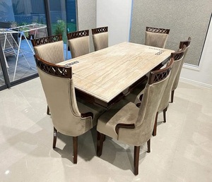 Juego de Muebles de Comedor de Diseño Vintage con Mesa Rectangular Moderna de Madera Sólida y Sillas a Juego, Aspecto Elegante - Product Image 1