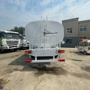 Camión <span class=keywords><strong>Cisterna</strong></span> de Agua Howo Usado en Buen Estado, 10 Ruedas, 20000 L, Motor Diésel Euro 2/3, Camión <span class=keywords><strong>Cisterna</strong></span> a Bajo Precio - Product Image 4