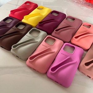 เคสโทรศัพท์ iPhone14 Pro Max รุ่น High Version แบบเดียวกับ <span class=keywords><strong>Hailey</strong></span> ป้องกันการตก กระแทก  ลายนูน 3 มิติ  วัสดุซิลิโคน  แบบ Lip Glaze  มีสินค้าพร้อมส่ง - Product Image 3