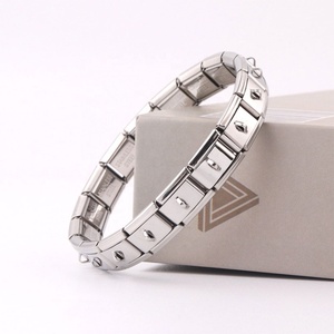 Pulsera italiana de acero inoxidable dorado con 18 módulos y eslabones con gancho, venta al por mayor - Product Image 2