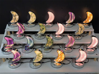 Lampe en cristal en gros, matériaux variés, agate mousse, fluorite, quartz jaune, lampe en forme de lune pour cadeau