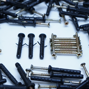 Kit d'expansion murale : cheville et vis en nylon pour fixation murale sur brique et béton - Product Image 2