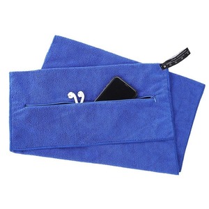Multi colored <b>microfiber</b> sports <b>towel</b> quickdrying and absorbent gym bench <b>towel</b> with zippered pocket suitable for yoga trainig - Product Image 2
