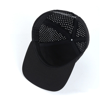 Topi Baseball 7 Panel Anti Air Bernapas Berlubang Model Flat Bill Berkualitas Tinggi untuk Olahraga Luar Ruangan dengan Kustomisasi Logo OEM BSCI