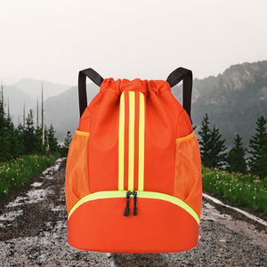 Sac à dos unisexe décontracté en nylon imperméable avec poche intégrée pour ballon de basket et rangement de chaussures, idéal pour le sport et la randonnée - Product Image 3