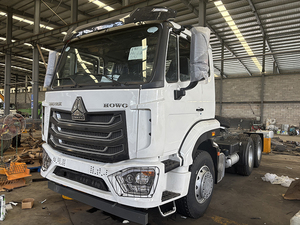 Тягач <span class=keywords><strong>SINOTRUK</strong></span> HOWO NX <span class=keywords><strong>6x4</strong></span> 430 л.с. для тяжелых перевозок - Product Image 1