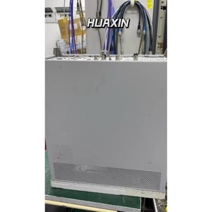 Utilisation de l'analyseur de spectre Agilent-Keysight E4445A - Product Image 3