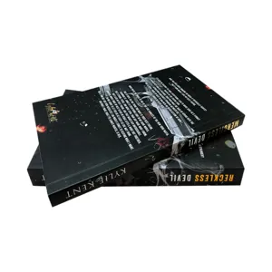 Livro romance de tamanho convencional com impressão personalizada, novo livro de capa mole, livro de encadernação perfeito com capa colorida