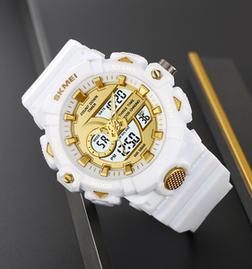 Reloj Digital SKMEI 2225, Nuevo Estilo Deportivo Popular, Ligero, con Doble Hora - Product Image 1