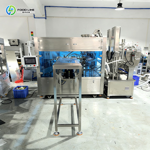 Máquina Automática de Llenado de Bebidas de Alta Precisión para Botellas de Vidrio/Plástico, Diseño Rotatorio, Fácil Operación, Llenado de Agua y Jugos - Product Image 6