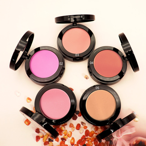 Palette Professionale di Blush Vegano 3D per Uso Quotidiano, Polvere Minerale di Alta Qualità con Pigmenti Ricchi, Logo Personalizzato, Tonalità per Pelle Chiara - Product Image 2