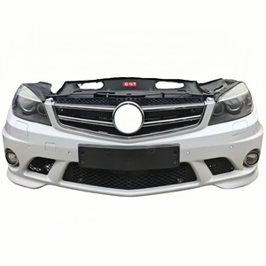 Para Mercedes Benz <span class=keywords><strong>W204</strong></span> AMG Sport, parachoques delantero de lujo, luz antiniebla, recortes, Material ABS de nueva condición para modelos Clase C CLA - Product Image 1