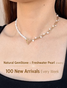 Cadena de Perlas Barrocas de Agua Dulce, Personalizada, Moderna, Geométrica, Bajo MOQ, Elegante, de Piedra Natural, Chapada en Oro de 18K, con Cuentas de Acero Inoxidable - Product Image 1