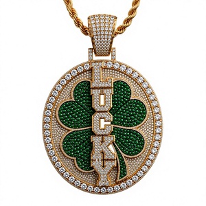 Collar con Colgante de Trébol de la Suerte Chapado en Oro con Circonitas y Piedra Verde, Ideal para Regalo de Fiesta - Product Image 3