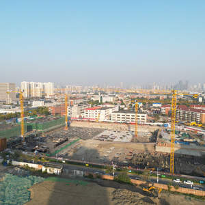 Grue à tour de chantier auto-érectile populaire de 10 tonnes DAHAN Qtz125(6015-10) avec un moment de levage nominal de 125 t.m à vendre - Product Image 3