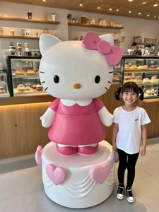 Scultura di Gatto Hello Kitty in Vetroresina FRP <span class=keywords><strong>per</strong></span> Decorazione Esterna, Pezzo Autoportante <span class=keywords><strong>per</strong></span> Ingresso di Centro Commerciale e Negozio di Dolci - Product Image 2