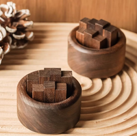 2024 désodorisant personnalisé de luxe huile essentielle feu de bois diffuseur de parfum parfum de forêt avec désodorisant de voiture gratuit coffrets cadeaux