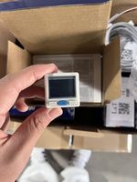 Pressostat numérique intelligent haute précision avec double affichage LCD, contrôleur de pression d'air IP65, affichage numérique du pressostat