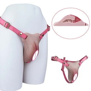 ORALSX Cinco Parches Vaginales Insertables con Correa, Populares entre Parejas Adultas (+18), Juguetes Eróticos, Cambio de Género y Uso Lésbico - Product Image 1