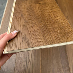 Parquet en bois d'ingénierie en chêne certifié ISO9001, qualité ABCD, durable, système clic, brossé, trois couches, 15 mm, pour usage intérieur - Product Image 3