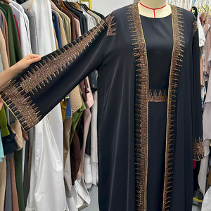 Vêtements islamiques du Moyen-Orient, <span class=keywords><strong>robe</strong></span> Abaya noire <span class=keywords><strong>de</strong></span> luxe sur mesure, ensemble <span class=keywords><strong>de</strong></span> robes Abaya <span class=keywords><strong>de</strong></span> Dubaï, orné <span class=keywords><strong>de</strong></span> pierres et <span class=keywords><strong>de</strong></span> perles - Product Image 2
