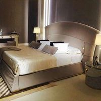 Nouvelle mode, marque italienne, meubles de chambre à coucher, lit double dernier cri, design moderne, lit en cuir de luxe pour villa