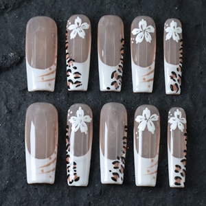 Uñas Acrílicas de Lujo, 10 Piezas, Cobertura Completa, Diseño Cuadrado con Diamantes, Opción de Logotipo Personalizado, Uso en Dedos - Product Image 4