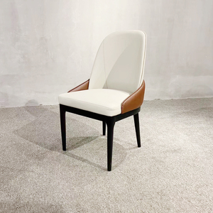 Sedia da Caffetteria con Gambe <span class=keywords><strong>in</strong></span> <span class=keywords><strong>Legno</strong></span> e Base Dorata <span class=keywords><strong>in</strong></span> Pelle Bianca per Lobby di Hotel e Ristoranti - Product Image 2