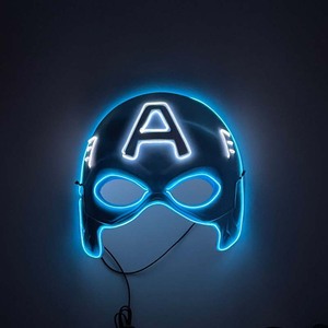 Nouveau design Masque d'Halloween Masque en plastique cool à lumière LED Masque pour enfants et adultes - Product Image 4