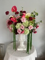 H476 Burgunderrote Handgefertigte Hochzeitsblumen-Arrangement Künstlicher Calla-Lilien-Strauß Rose Hortensie 60cm Blumenball Tischdekoration
